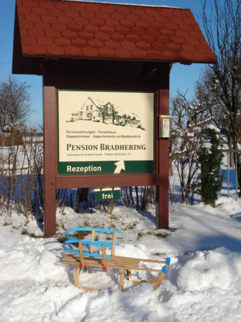Hotel/Pension Bradhering Ahrenshoop Esterno foto
