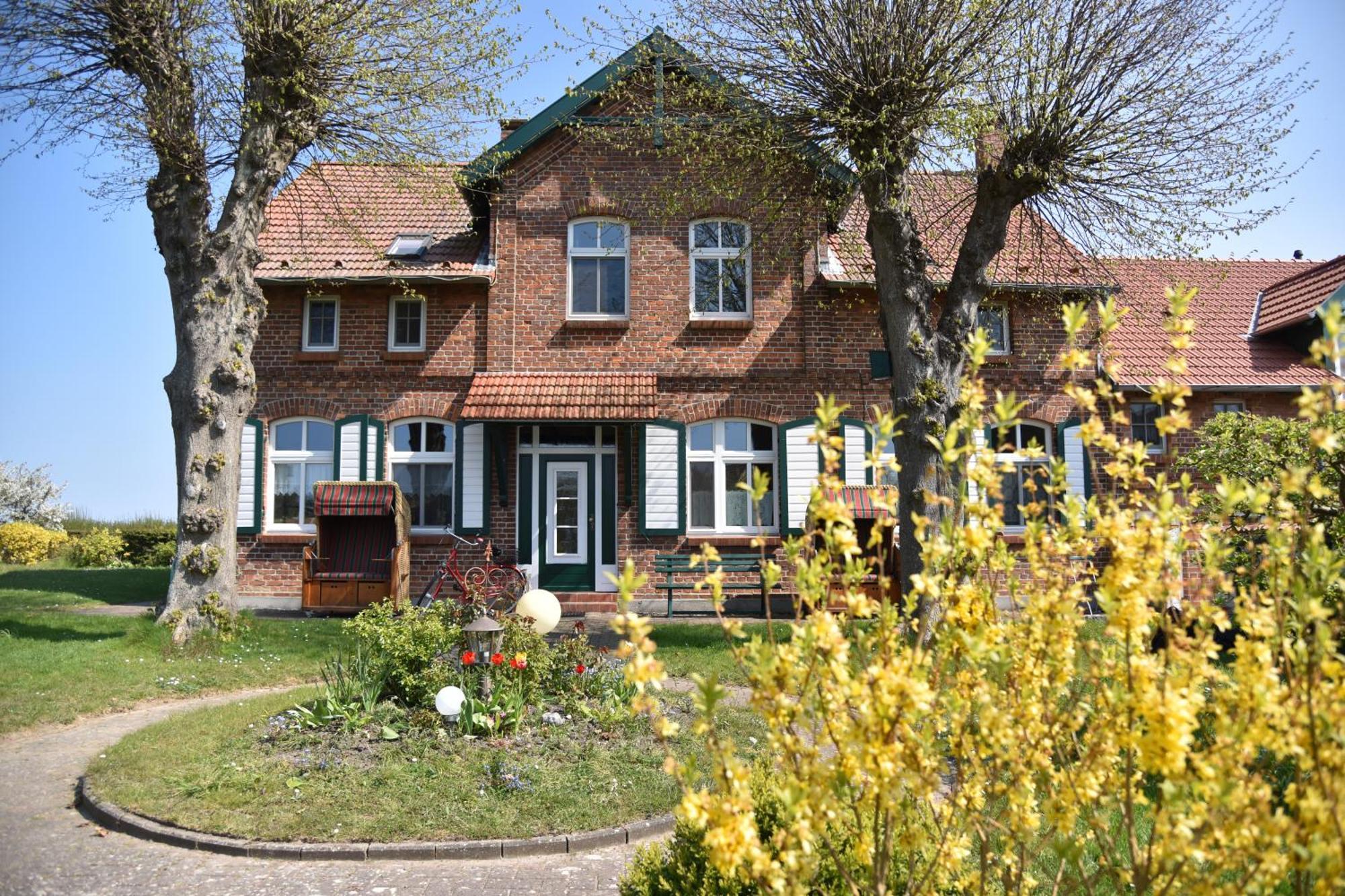 Hotel/Pension Bradhering Ahrenshoop Esterno foto